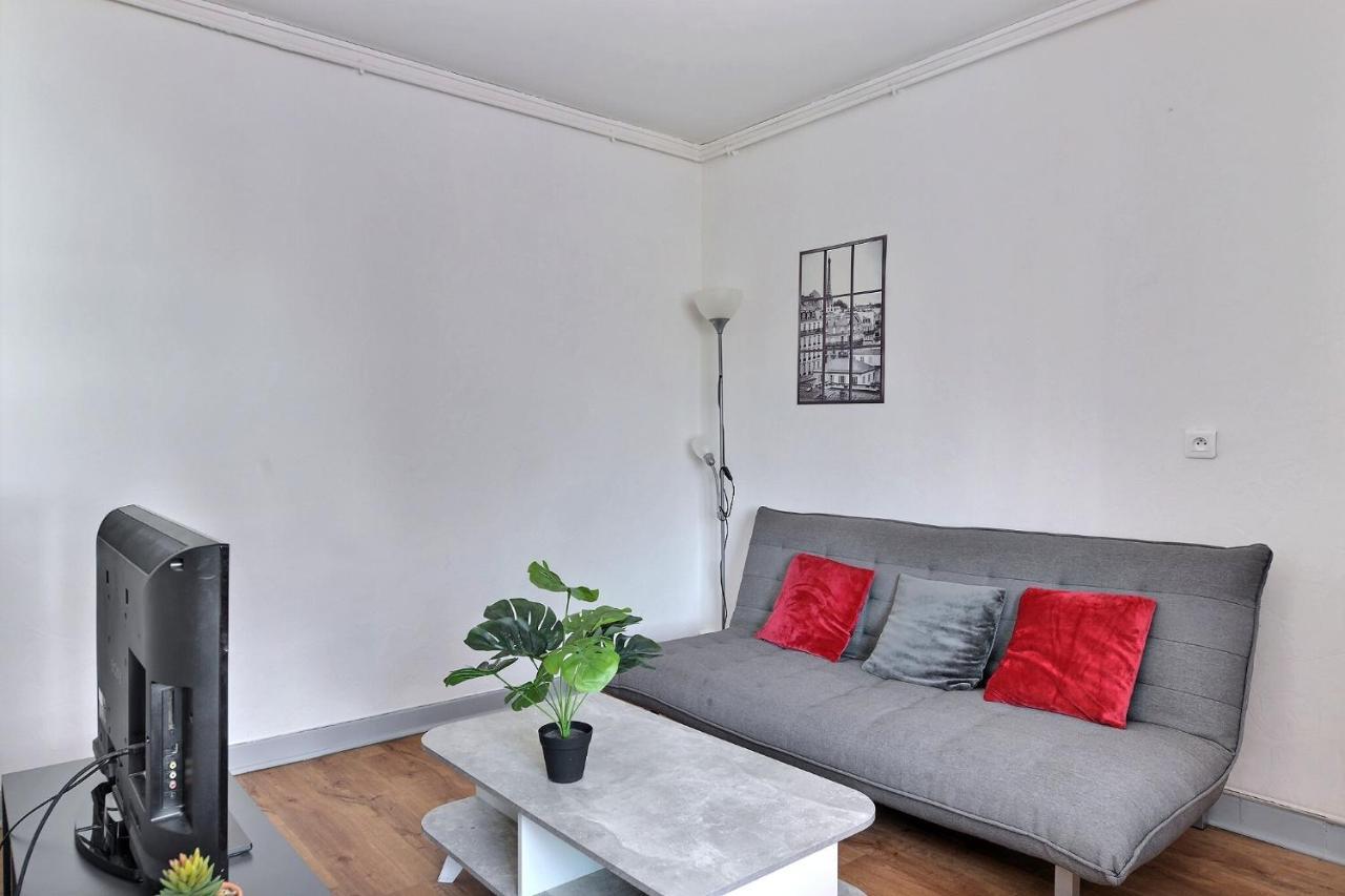 Appartement 2 Pieces Plein De Charmes - Caroline Valentigney エクステリア 写真